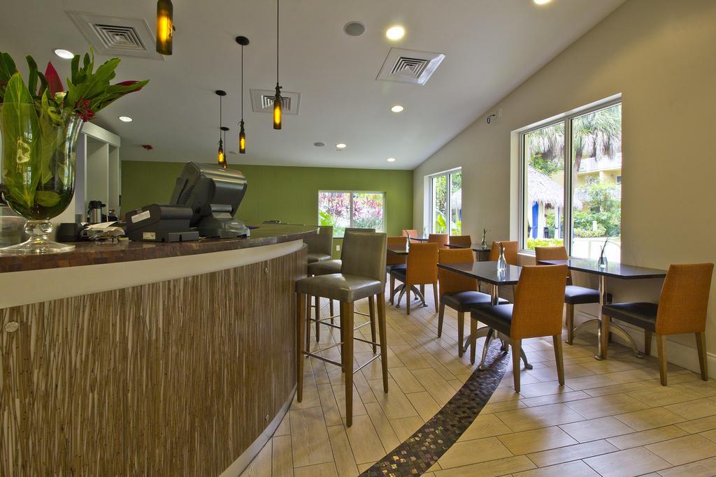 Miami Lakes Hotel And Golf Exterior foto
